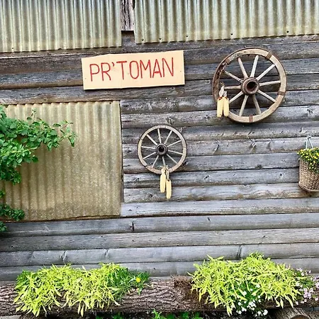 Apartma Pr'toman Lägenhet *