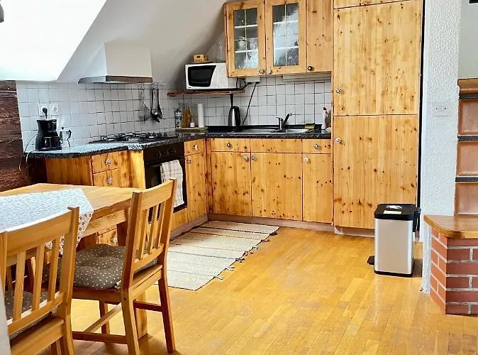 Apartma Pr'toman Apartman Kamna Gorica